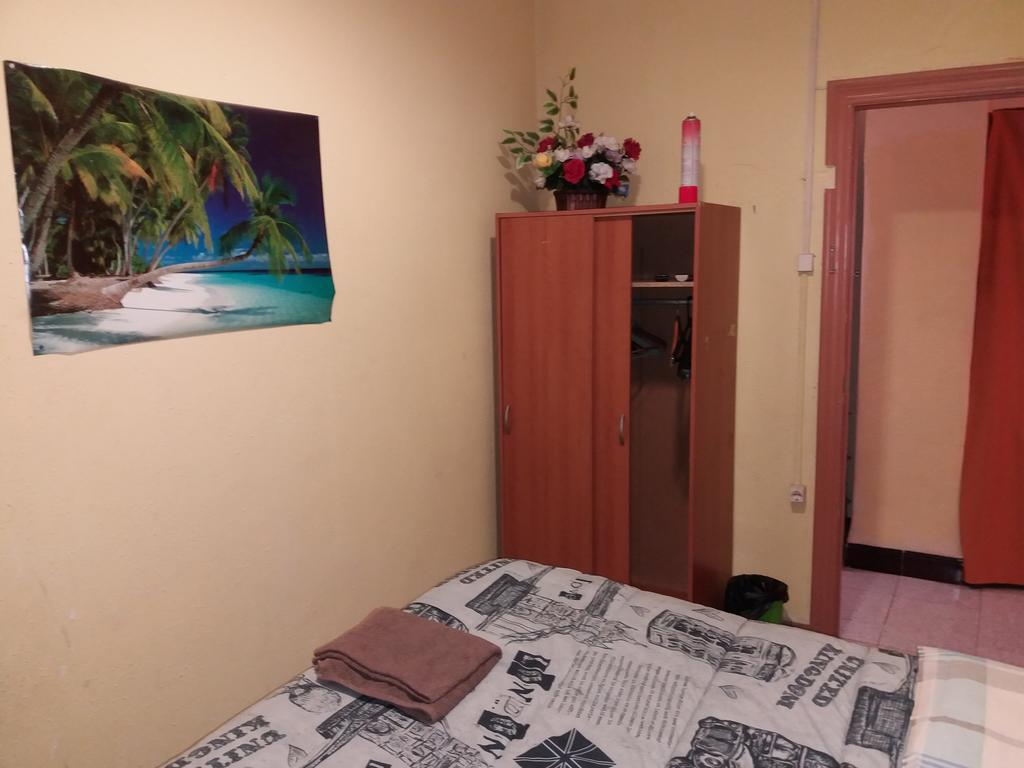 Room Star Аліканте Екстер'єр фото